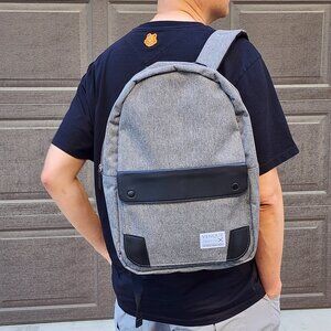 NWT Venque Black Edition Classic Backpack – Grey Elegance 🎒 (#707)